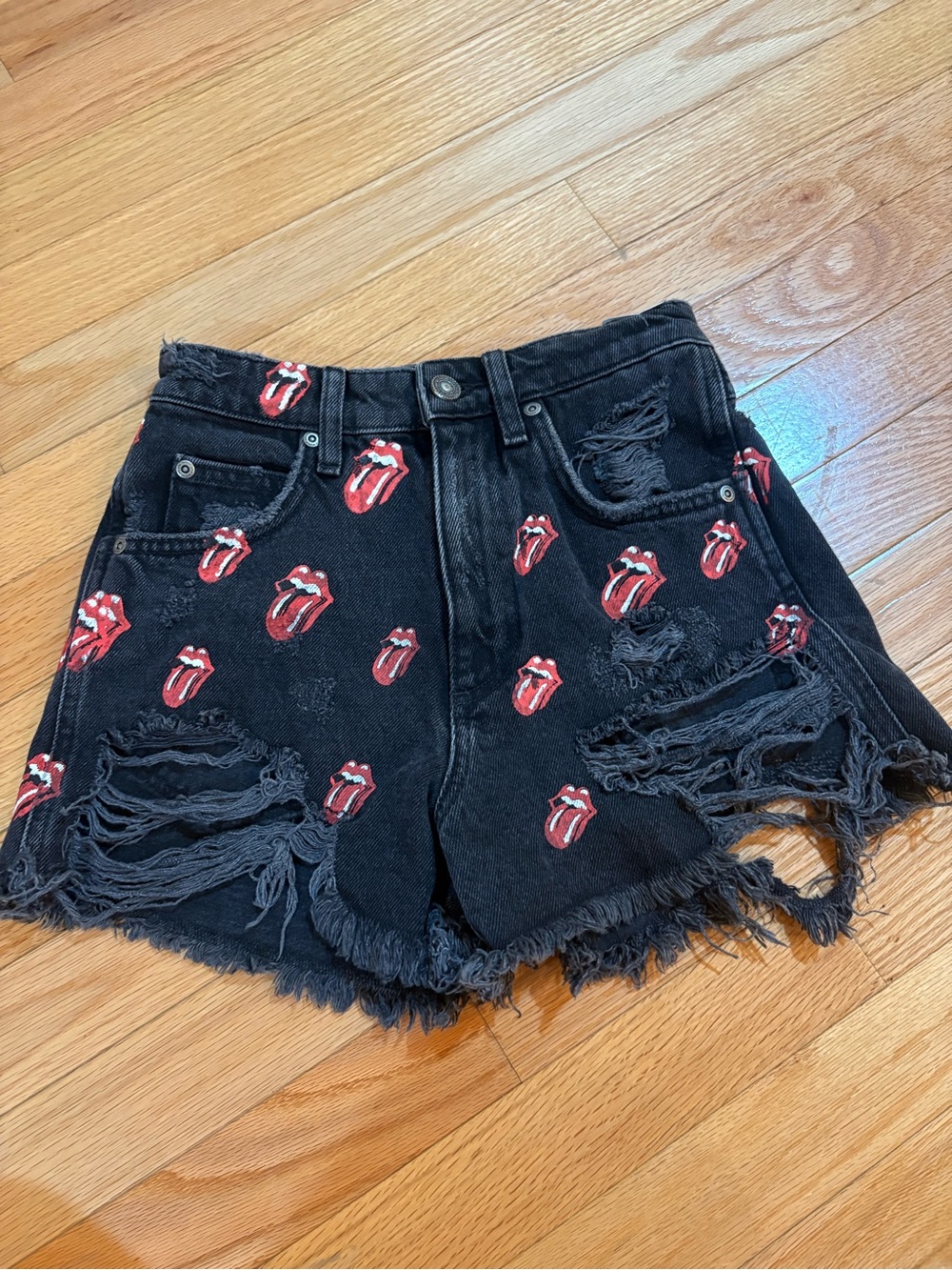 Zara Black Distressed Denim Shorts with Red Tongue Motif